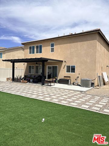 282 Basswood Way, San Jacinto, CA 92583
