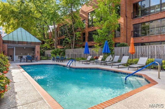 4570 Laclede Avenue 205, St Louis, MO 63108