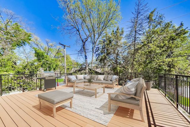 1108 Fortuna Avenue, Park Ridge, IL 60068
