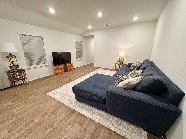 2952 Panther SPG, New Braunfels, TX 78130