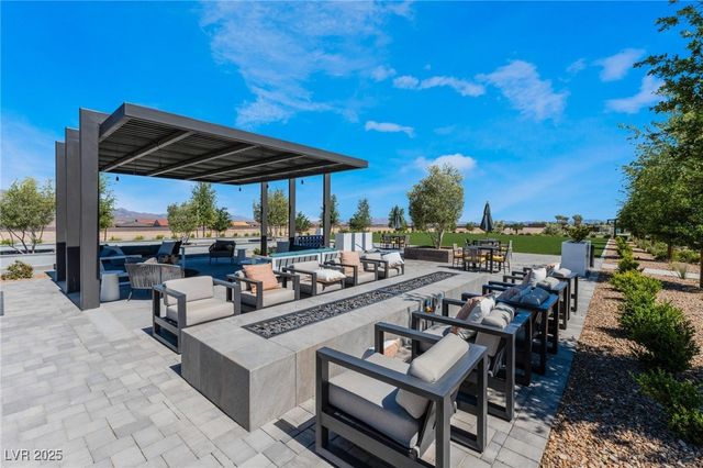 9553 Jadeite Lane, Las Vegas, NV 89143