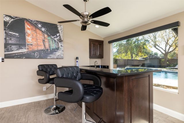 4100 Foxmoor Court, Arlington, TX 76016