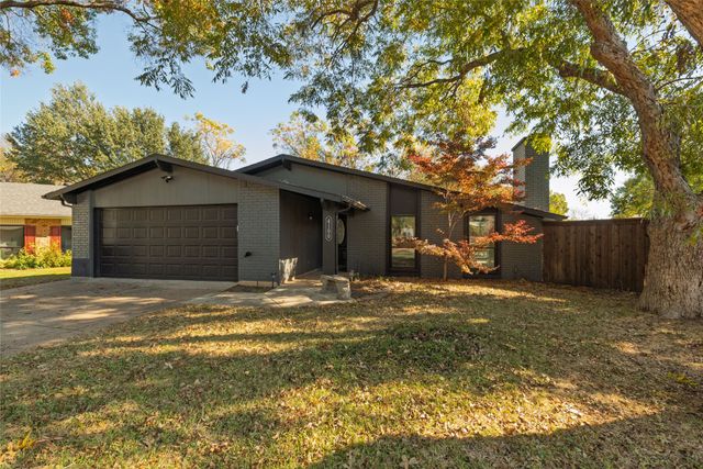 4100 Foxmoor Court, Arlington, TX 76016