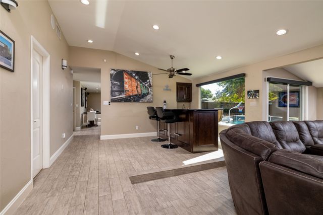 4100 Foxmoor Court, Arlington, TX 76016