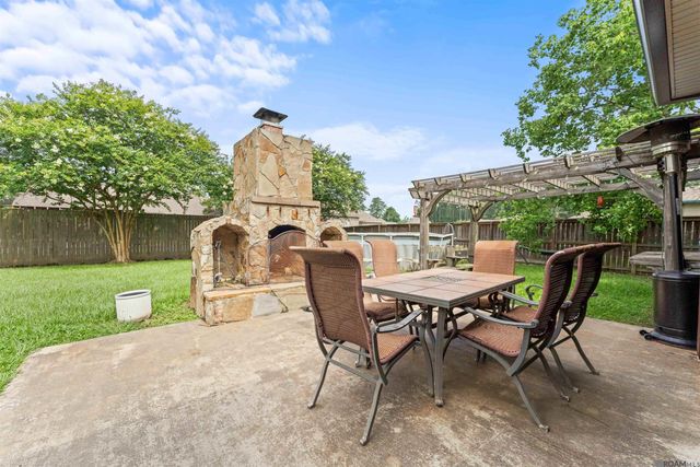35671 Ridgeland Dr, Denham Springs, LA 70706