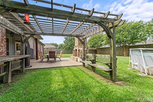35671 Ridgeland Dr, Denham Springs, LA 70706