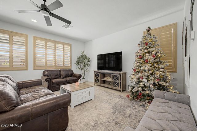 16903 W BETH Drive, Goodyear, AZ 85338
