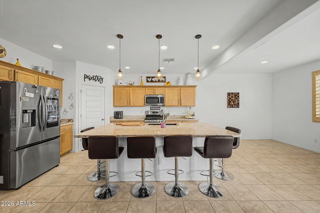16903 W BETH Drive, Goodyear, AZ 85338