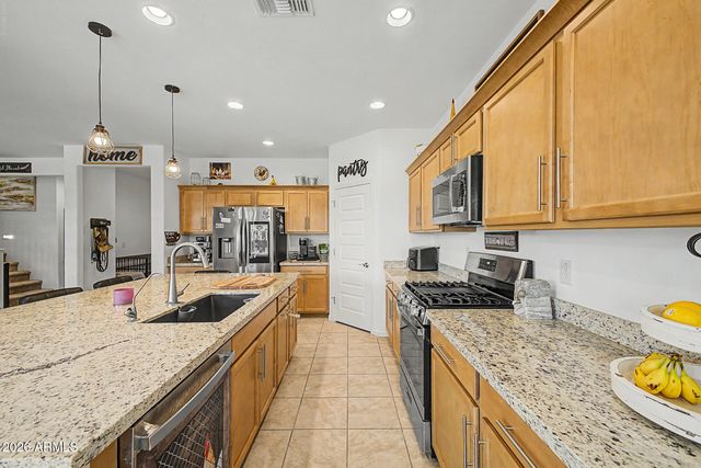 16903 W BETH Drive, Goodyear, AZ 85338