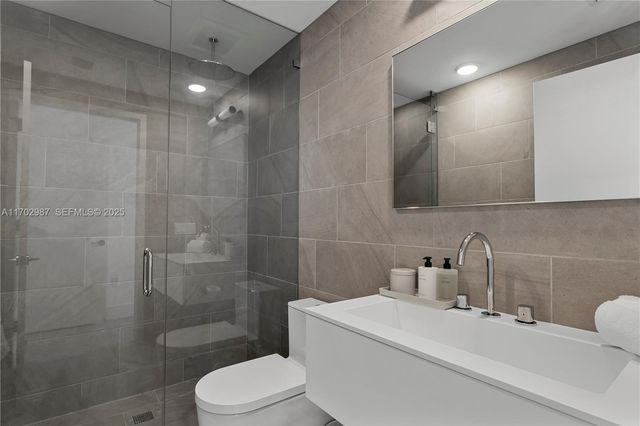 6800 Indian Creek Dr Ph2 PH2, Miami Beach, FL 33141