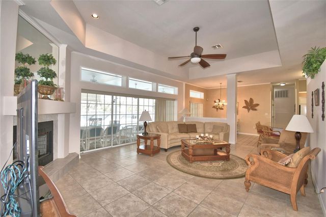 104 FAIRWAY DRIVE, Haines City, FL 33844