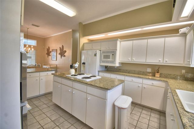 104 FAIRWAY DRIVE, Haines City, FL 33844