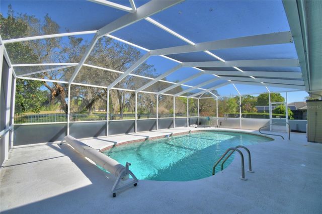 104 FAIRWAY DRIVE, Haines City, FL 33844