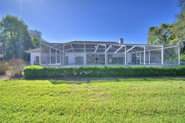 104 FAIRWAY DRIVE, Haines City, FL 33844