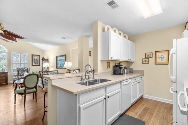 4300 Lotus Ct Unit F, Murrells Inlet, SC 29576
