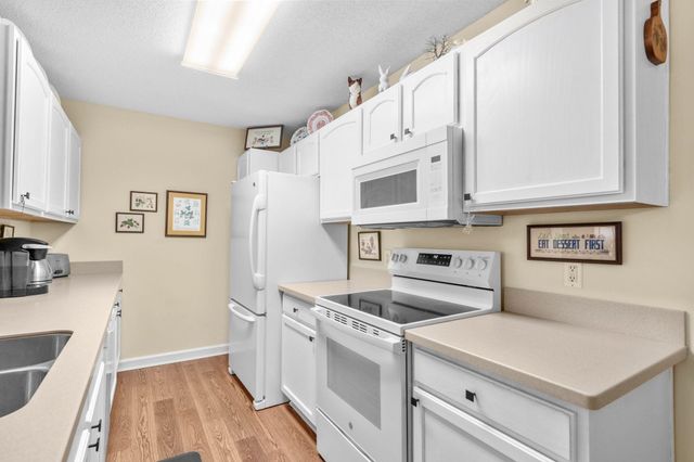 4300 Lotus Ct Unit F, Murrells Inlet, SC 29576