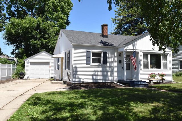 2030 Webster STREET, Racine, WI 53406