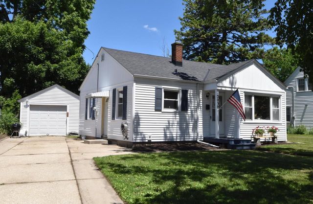 2030 Webster STREET, Racine, WI 53406