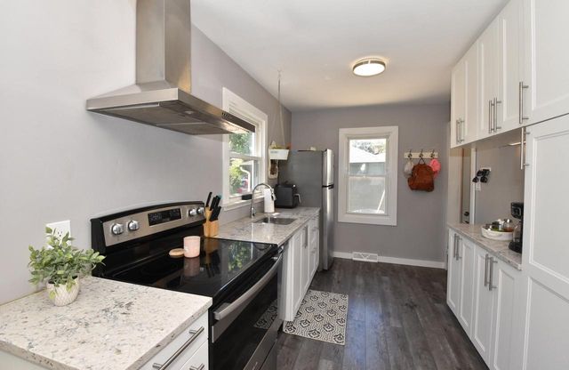 2030 Webster STREET, Racine, WI 53406