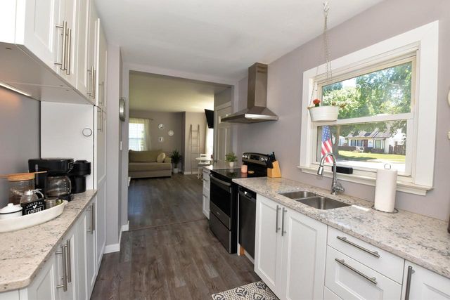 2030 Webster STREET, Racine, WI 53406