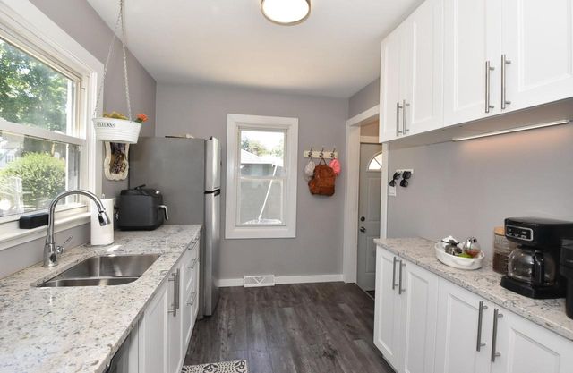 2030 Webster STREET, Racine, WI 53406