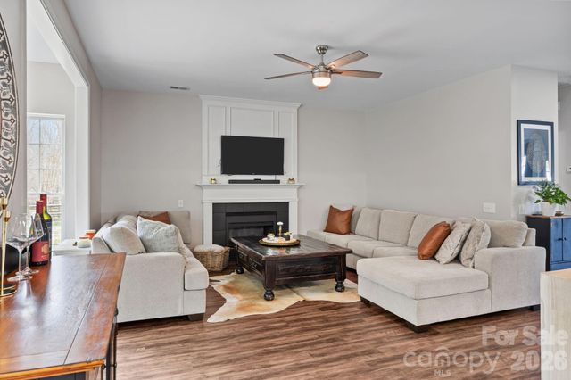 173 Coronilla Road, Mooresville, NC 28117