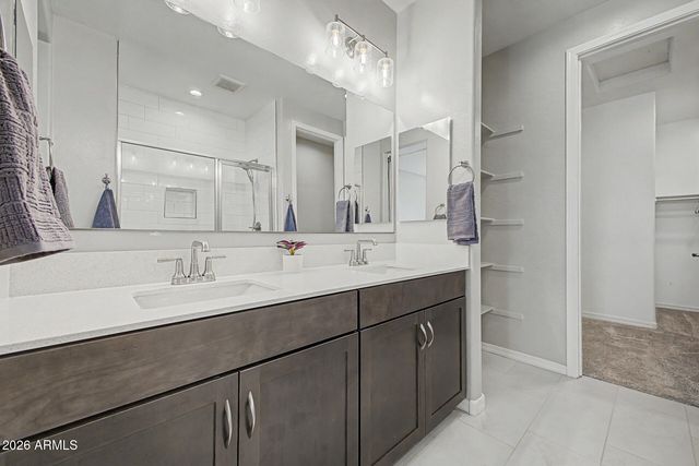 18614 W HONEYSUCKLE Drive, Wittmann, AZ 85361