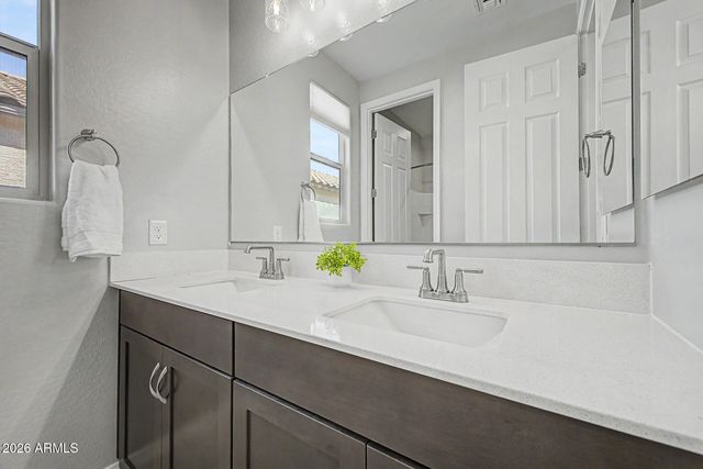 18614 W HONEYSUCKLE Drive, Wittmann, AZ 85361
