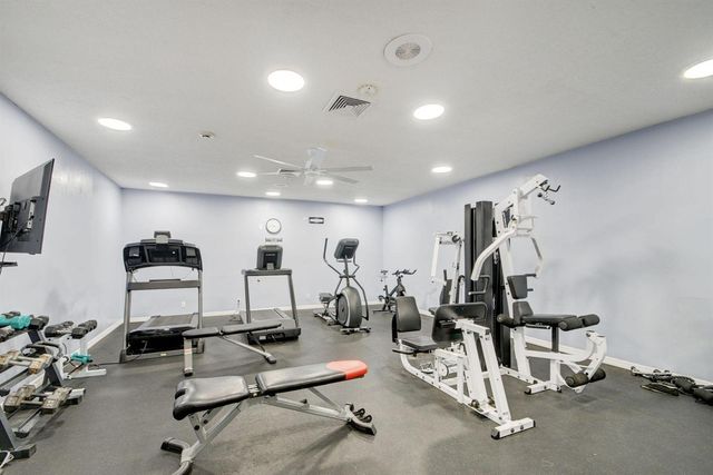 3540 S Ocean Boulevard 604, South Palm Beach, FL 33480