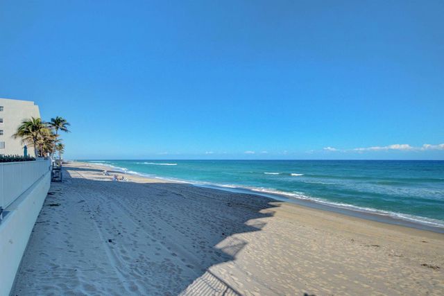 3540 S Ocean Boulevard 604, South Palm Beach, FL 33480