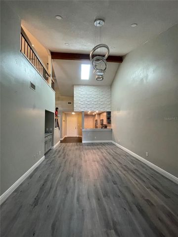 7652 SPRING BAY COVE 3, Orlando, FL 32819