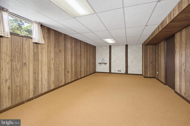 20 HILL LN, Mohnton, PA 19540