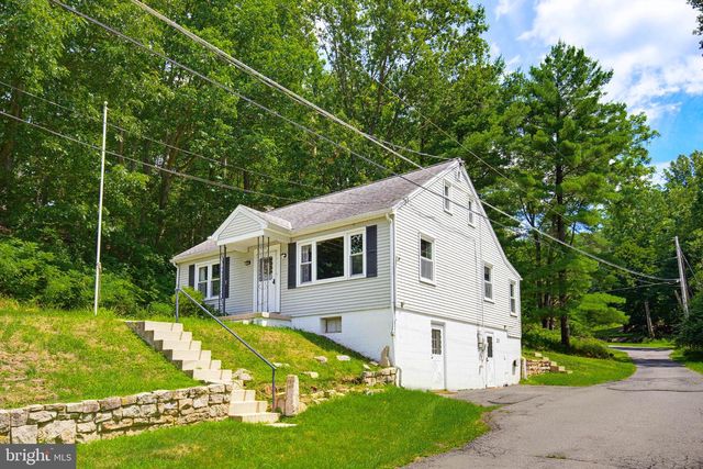 20 HILL LN, Mohnton, PA 19540