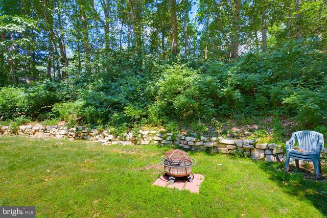 20 HILL LN, Mohnton, PA 19540