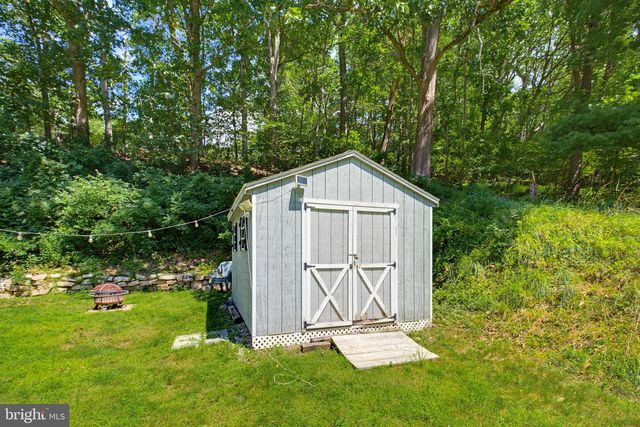 20 HILL LN, Mohnton, PA 19540