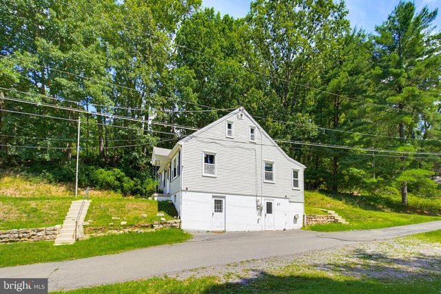20 HILL LN, Mohnton, PA 19540
