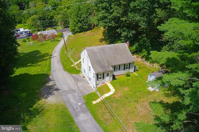 20 HILL LN, Mohnton, PA 19540