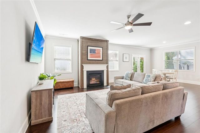 6025 Carruth Lake Drive, Cumming, GA 30028