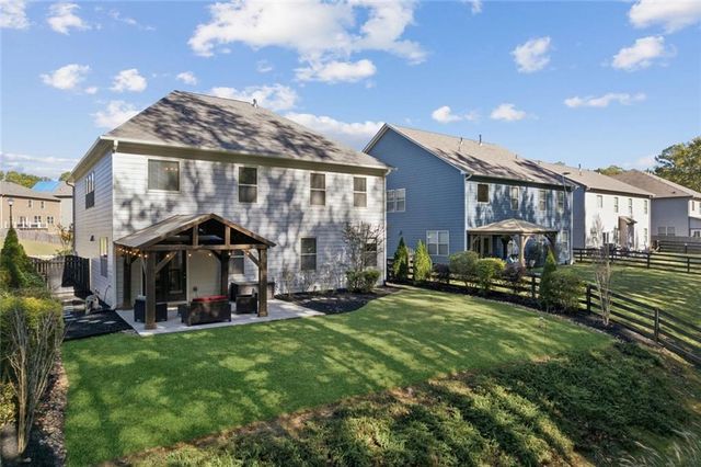 6025 Carruth Lake Drive, Cumming, GA 30028