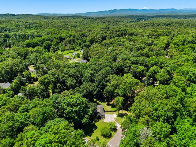694 Wingate Road, Ellijay, GA 30540