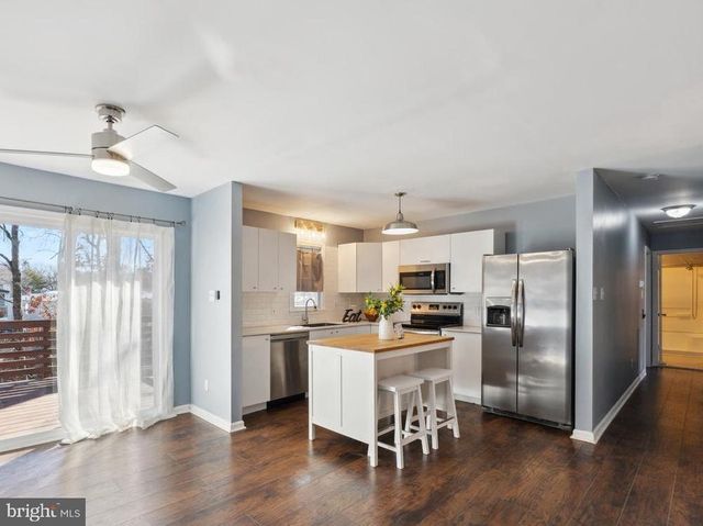 222 GREEN ARBOR DR, Fredericksburg, VA 22407