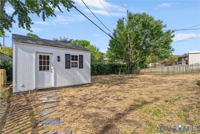 2200 Dartford Rd, Henrico, VA 23229