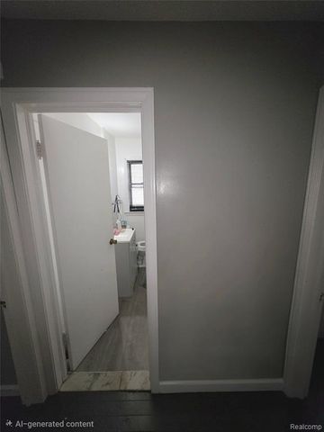 18499 Pierson Street, Detroit, MI 48219