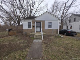18499 Pierson Street, Detroit, MI 48219