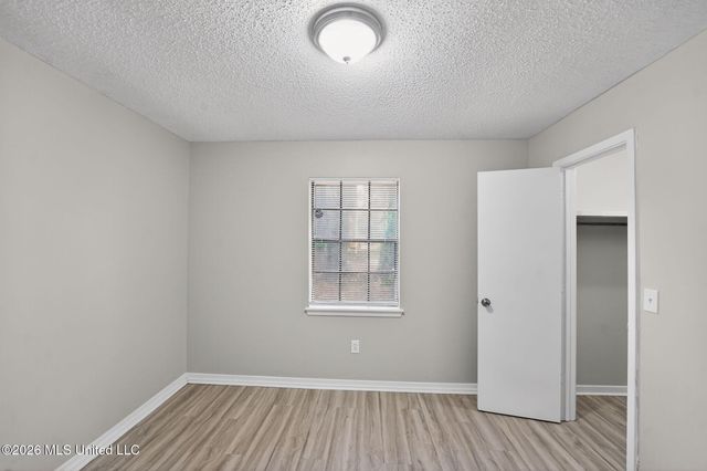 4827 Cottonwood Lane, Jackson, MS 39212