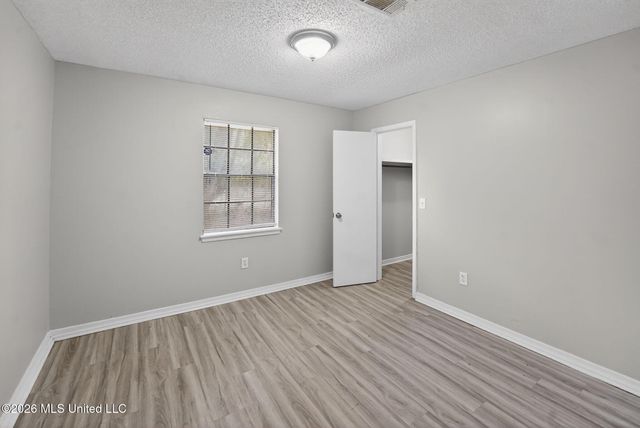 4827 Cottonwood Lane, Jackson, MS 39212