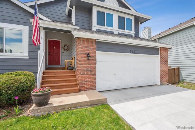 748 Poppywood Place, Highlands Ranch, CO 80126