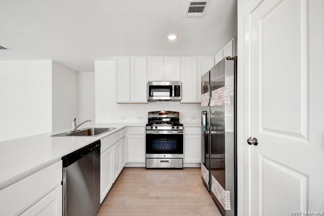 538 PAUL CYN, San Antonio, TX 78253