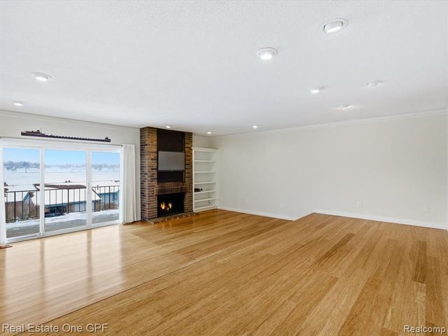 1715 River Road 22, Saint Clair, MI 48079