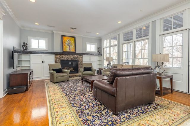 170 HARBOR ISLE CIR N, Memphis, TN 38103